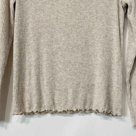 Short Story Ribbed Sweater Size Large Petite Blush Ruffle Trim Stretchy Soft - Picture 6 of 7
